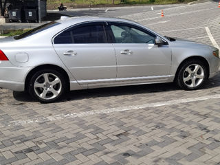 Volvo S80 foto 2