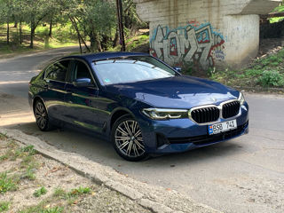 BMW 5 Series foto 2