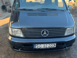 Mercedes Vito foto 2