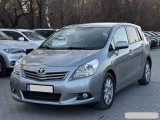 Toyota Verso foto 5