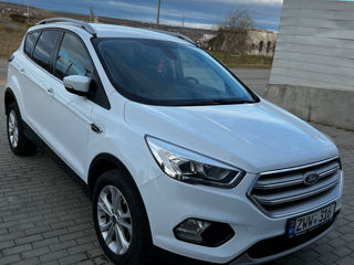 Ford Kuga foto 10