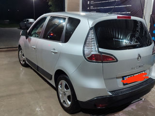 Renault Scenic foto 3