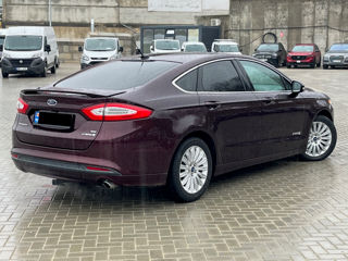 Ford Fusion foto 5