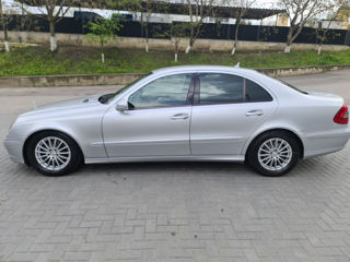 Mercedes E-Class foto 4