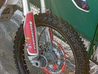 Honda CRF 450 foto 2