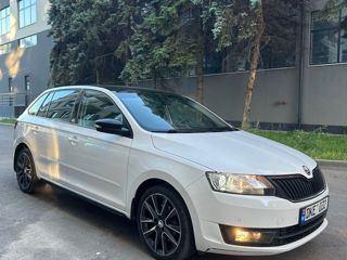 Skoda Rapid foto 2