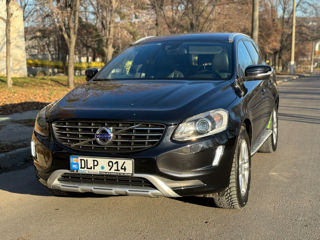 Volvo XC60 foto 2