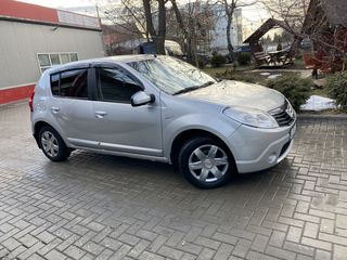 Dacia Sandero foto 4