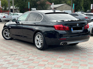 BMW 5 Series foto 3