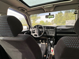 Volkswagen Vento foto 7