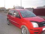 Ford Fusion foto 1