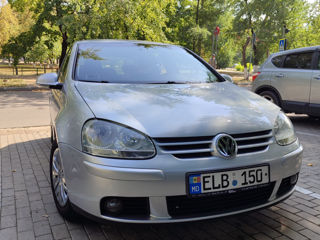 Volkswagen Golf foto 1