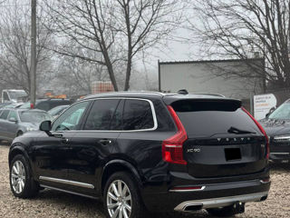 Volvo XC90 foto 6