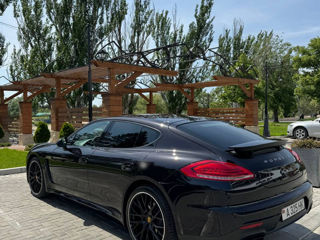 Porsche Panamera фото 2