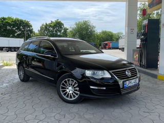 Volkswagen Passat foto 2