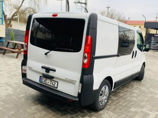 Opel Vivaro foto 4