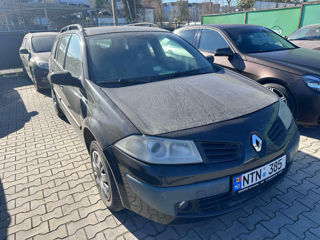 Renault Megane foto 2