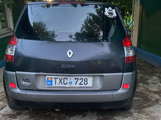 Renault Scenic foto 2