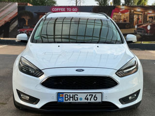 Ford Focus foto 1