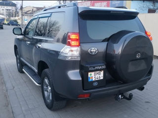 Toyota Land Cruiser Prado foto 3