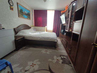 Apartament cu 2 camere, 40 m², Buiucani, Chișinău foto 3
