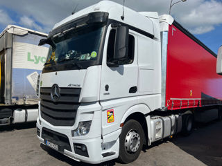 Mercedes Actros 1851 foto 2