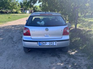 Volkswagen Polo foto 4