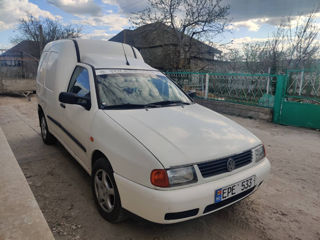 Volkswagen Caddy foto 1