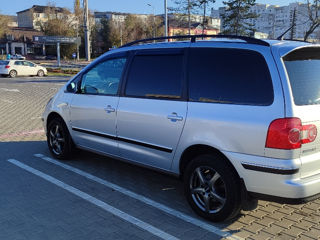 Volkswagen Sharan foto 4