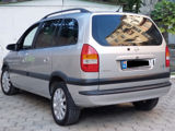 Opel Zafira foto 6