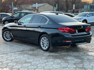 BMW 5 Series foto 3