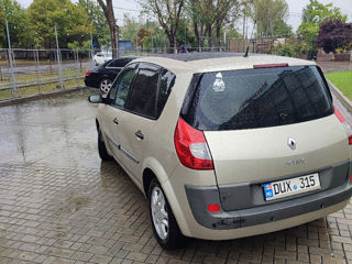 Renault Scenic foto 6