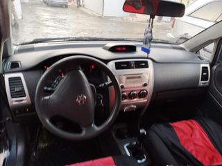 Suzuki Liana foto 6