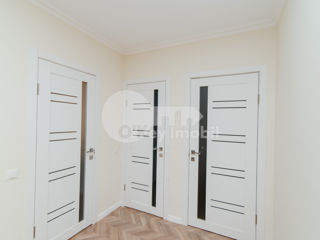 Apartament cu 3 camere, 82 m², Râșcani, Chișinău foto 6