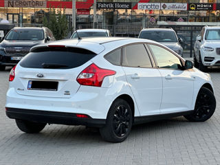 Ford Focus foto 5