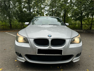 BMW 5 Series foto 3