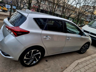 Toyota Auris foto 3