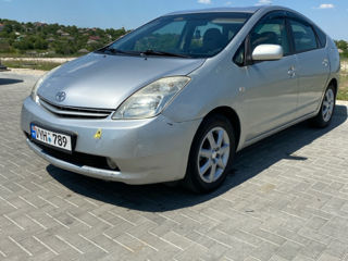 Toyota Prius foto 1