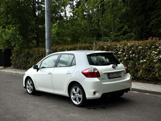 Toyota Auris foto 7