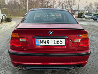 BMW 3 Series foto 6