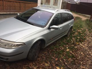 Renault Laguna foto 2