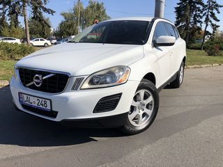 Volvo XC60 foto 3