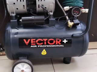 Vector+ Air Professional 2150 lei