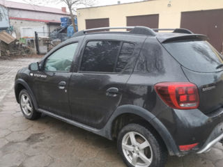 Dacia Sandero Stepway foto 2