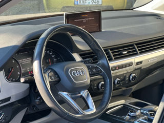 Audi Q7 foto 8