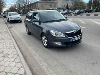 Skoda Fabia фото 2