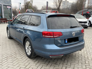 Volkswagen Passat foto 5