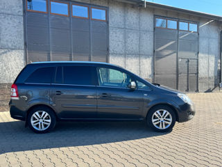 Opel Zafira foto 3