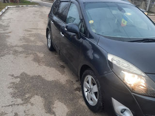 Renault Grand Scenic foto 5