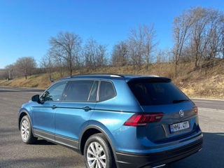 Volkswagen Tiguan foto 3